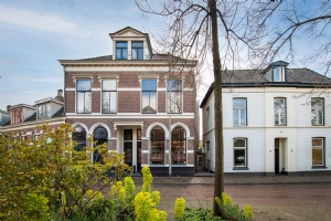 Binnensingel 80, DEVENTER
