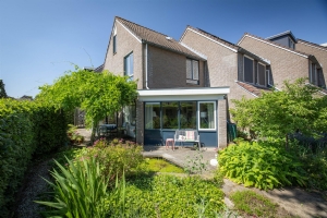 Lange Zandstraat 82, DEVENTER