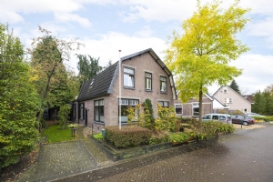 Klarenbeekseweg 5, VOORST