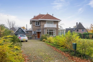 Oranjelaan 78, DIEPENVEEN
