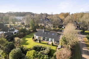 Burg. Arriensweg 3, DIEPENVEEN