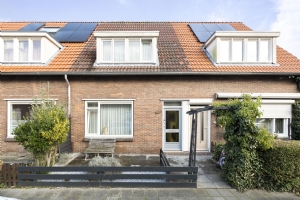 Vechtstraat 21, DEVENTER