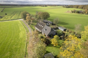 Essenhuizerweg 4, LETTELE