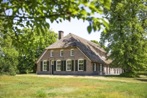 Schuurmansweg 1, DIEPENVEEN